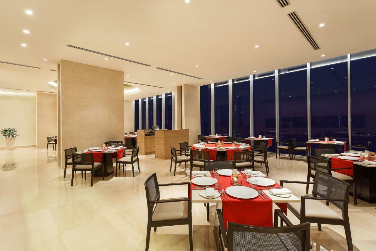 מלון Trident היידראבד מראה חיצוני תמונה The restaurant